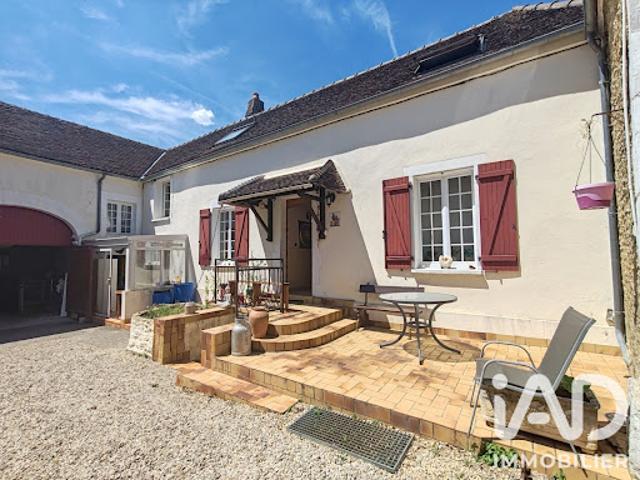 Vente Maison 4 pièces 140 m2 Dye