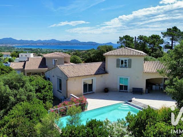 Vente Maison 4 pièces 140 m2 Saint aygulf