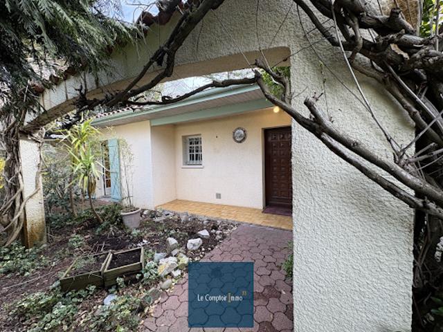 Vente Maison 4 pièces 140 m2 Sainte Eulalie
