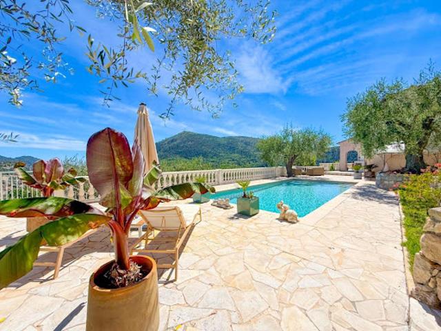 Vente Maison 4 pièces 145 m2 Tourrette Levens
