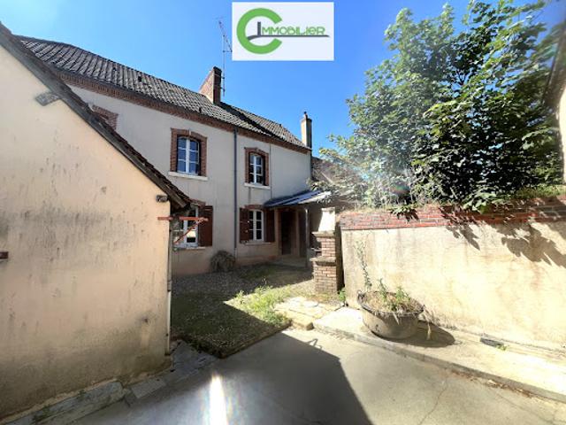 Vente Maison 4 pièces 140.78 m2 Sceaux sur Huisne