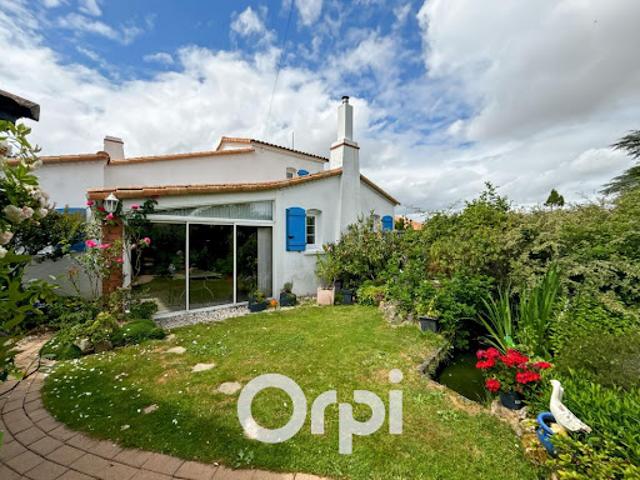 Vente Maison 4 pièces 142 m2 Les Clouzeaux
