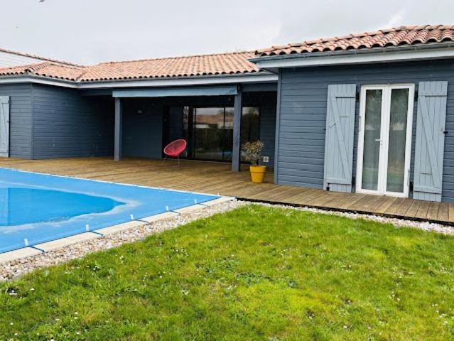 Vente Maison 4 pièces 143 m2 Aigrefeuille d'Aunis
