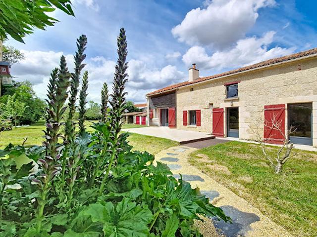 Vente Maison 4 pièces 154 m2 Doué en Anjou