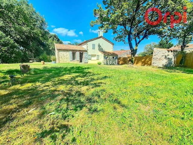 Vente Maison 4 pièces 155 m2 Poiroux