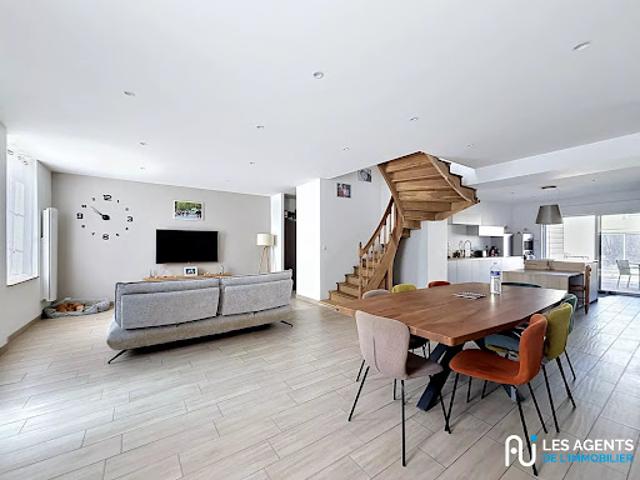 Vente Maison 4 pièces 155.99 m2 Artenay