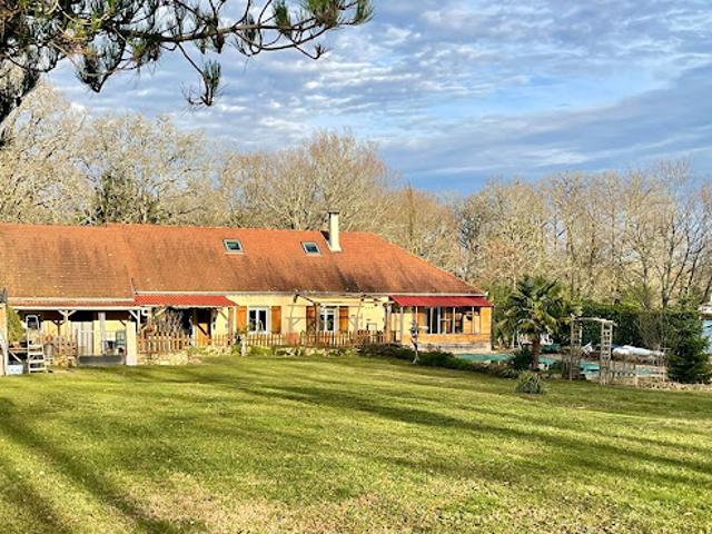 Vente Maison 4 pièces 158 m2 Gourdon