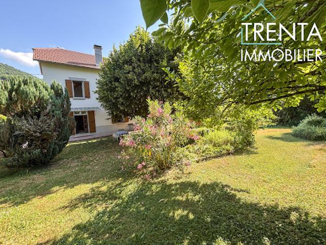 Vente Maison 4 pièces 158.18 m2 Coublevie
