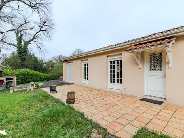 Vente Maison 4 pièces 110 m2 Ambares et lagrave