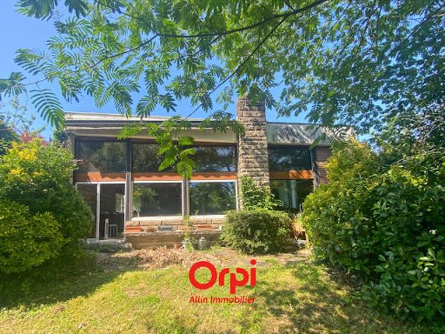 Vente Maison 4 pièces 150 m2 Commentry