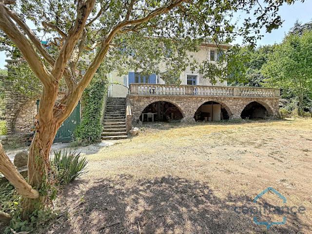 Vente Maison 4 pièces 152 m2 Saint Jean du Gard