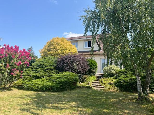 Vente Maison 4 pièces 168 m2 Etrechy