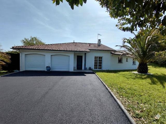 Vente Maison 4 pièces 160 m2 Mouguerre