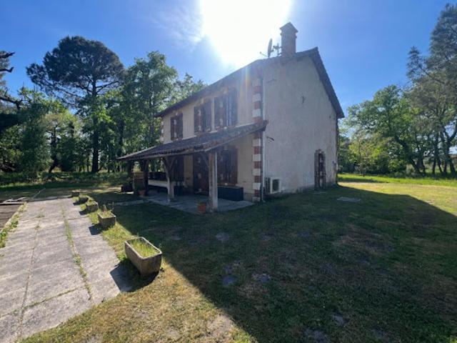 Vente Maison 4 pièces 160 m2 Lencouacq