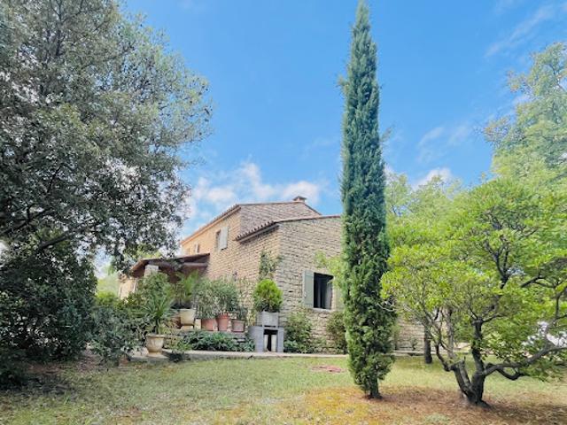 Vente Maison 4 pièces 174 m2 Murs