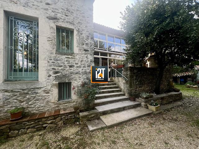 Vente Maison 4 pièces 174 m2 Uzès