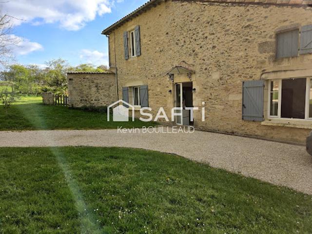 Vente Maison 4 pièces 175 m2 Champdeniers Saint Denis