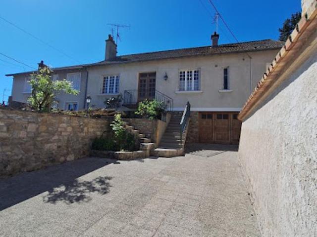 Vente Maison 4 pièces 176 m2 Vierzon