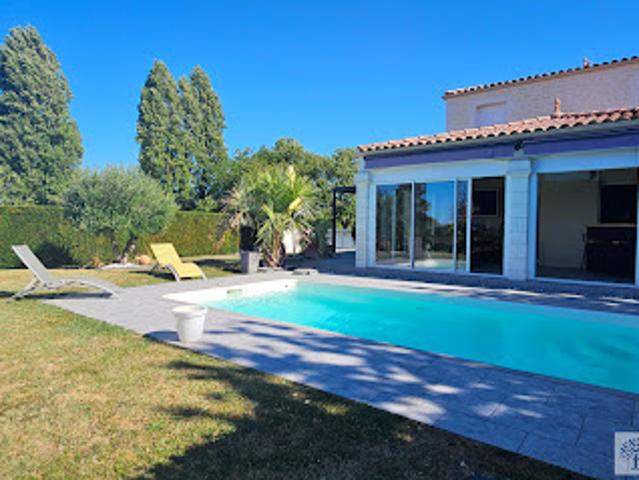 Vente Maison 4 pièces 179.1 m2 Chaniers