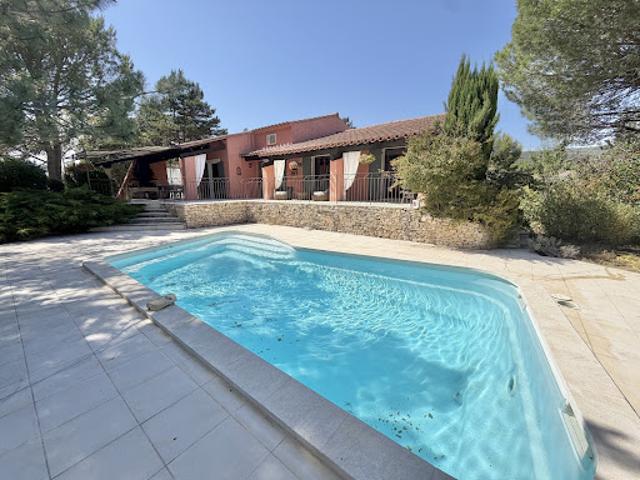 Vente Maison 4 pièces 172 m2 Saint Saturnin lès Apt