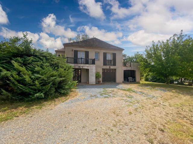 Vente Maison 5 pièces 188.59 m2 Annesse et Beaulieu