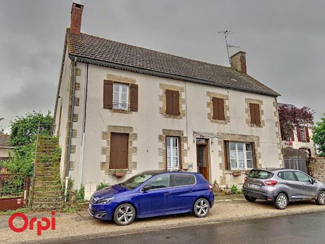 Vente Maison 6 pièces 180 m2 Murat