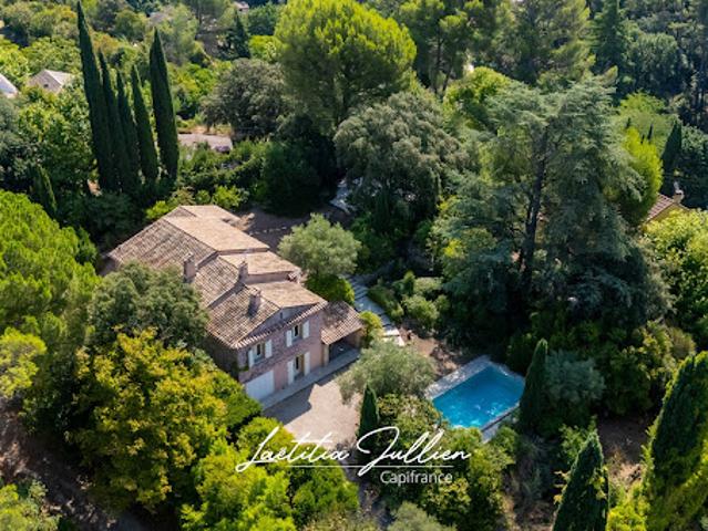 Vente Maison 4 pièces 180 m2 Marseille 11ème