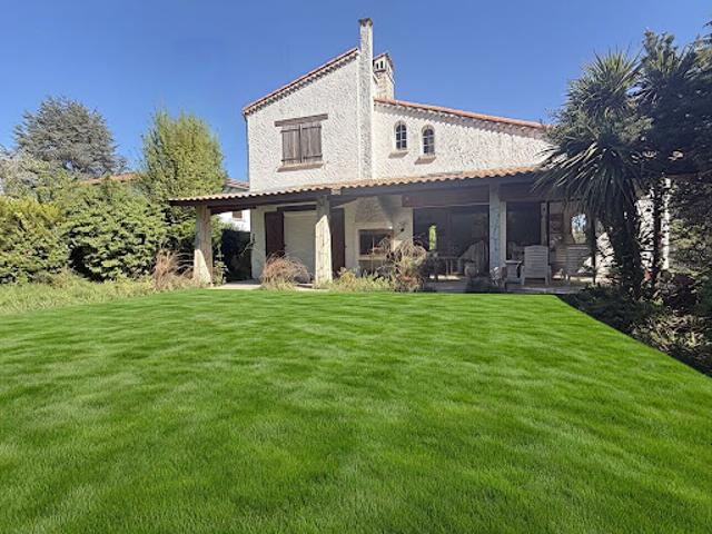 Vente Maison 4 pièces 209 m2 Bouliac