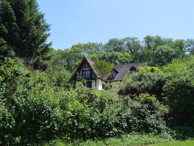 Vente Maison 4 pièces 214 m2 Saint Honoré les Bains
