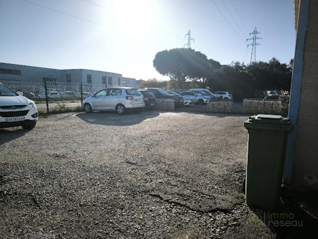 Vente Maison 4 pièces 215 m2 Sorgues