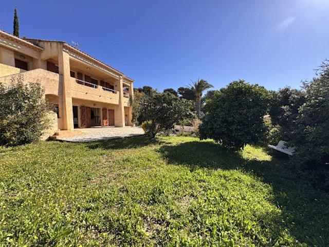 Vente Maison 4 pièces 230 m2 La Ciotat