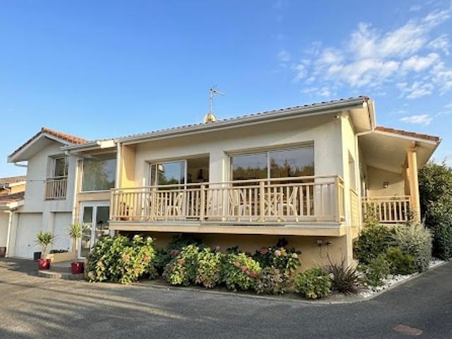 Vente Maison 4 pièces 230 m2 Tosse