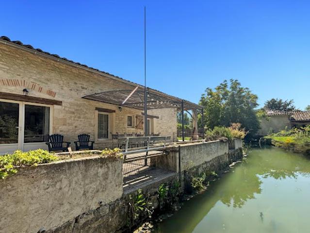 Vente Maison 4 pièces 260 m2 Puylaroque