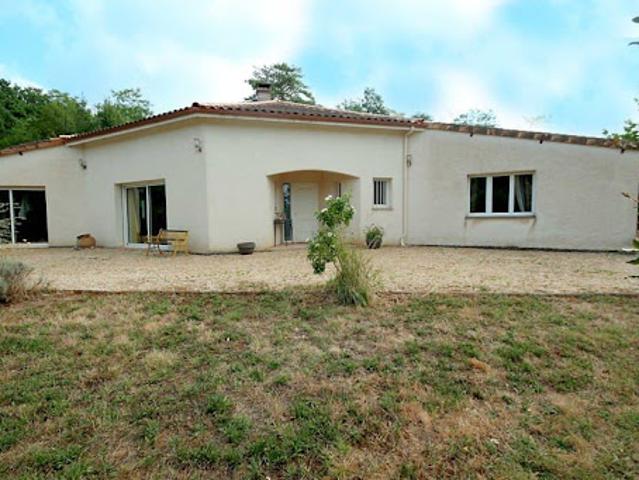 Vente Maison 6 pièces 280 m2 Montrem