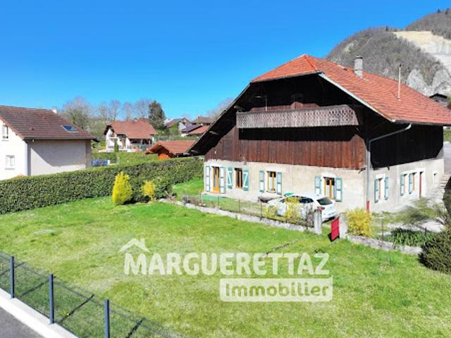 Vente Maison 4 pièces 280 m2 La Tour