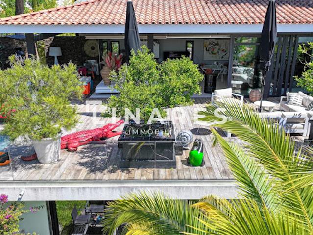 Vente Maison 4 pièces 350 m2 Marseille 8ème