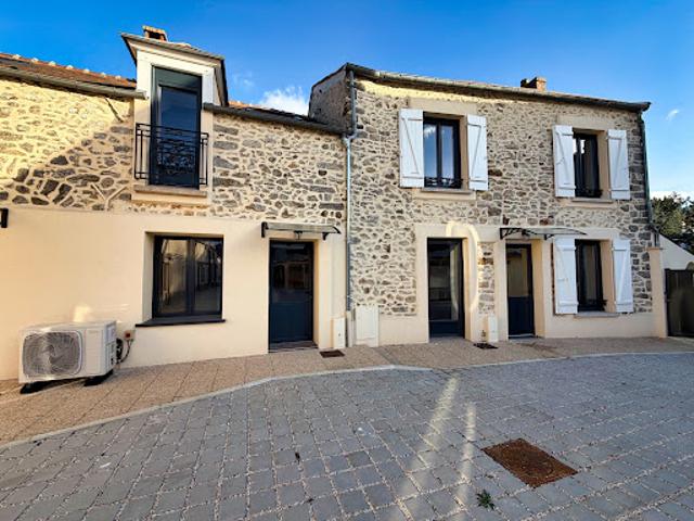 Vente Maison 4 pièces 59.4 m2 Réau