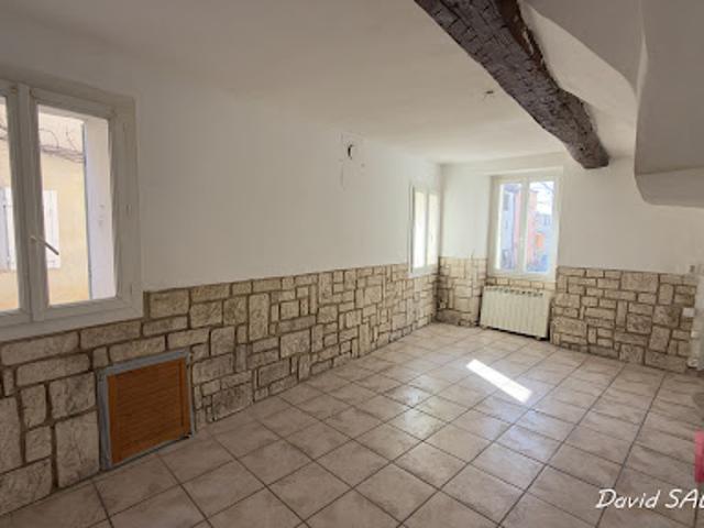 Vente Maison 4 pièces 59.59 m2 Rocbaron