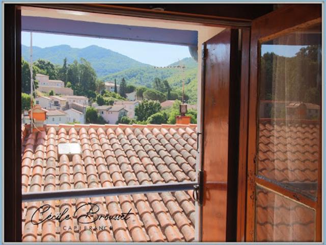 Vente Maison 4 pièces 60 m2 Saint Laurent de Cerdans
