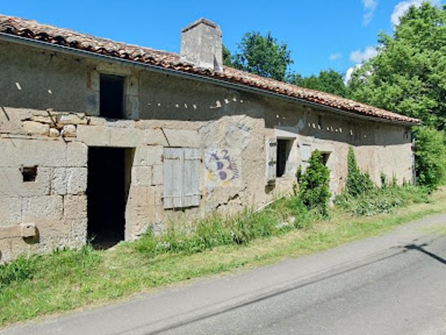Vente Maison 4 pièces 62 m2 Charras