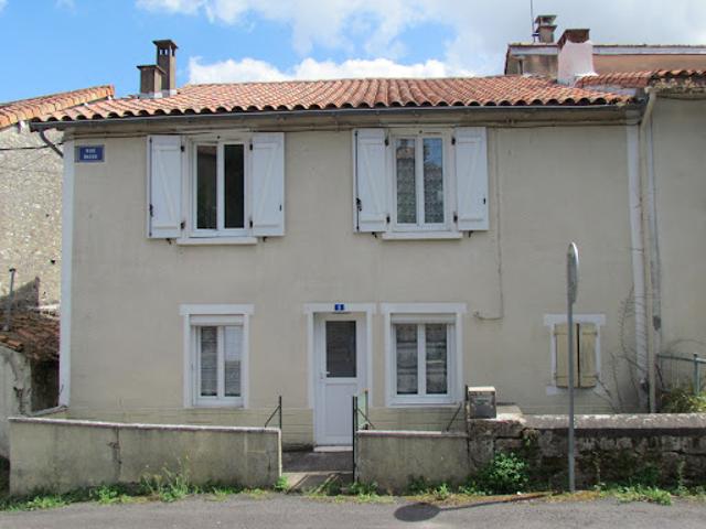 Vente Maison 4 pièces 66 m2 Ruffec