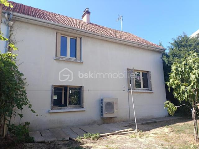 Vente Maison 4 pièces 69.51 m2 Vitry sur Seine