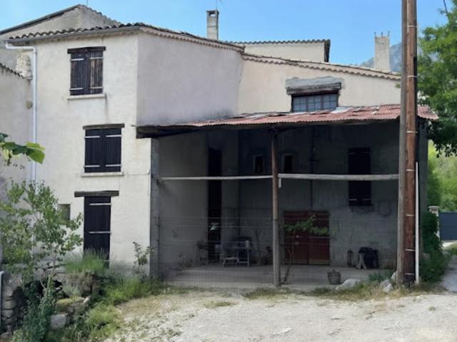 Vente Maison 4 pièces 69 m2 Castellane