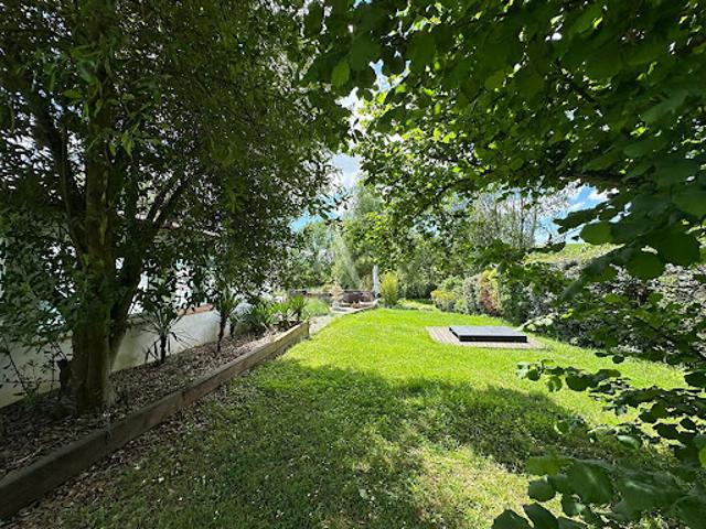 Vente Maison 4 pièces 70 m2 Montjoire