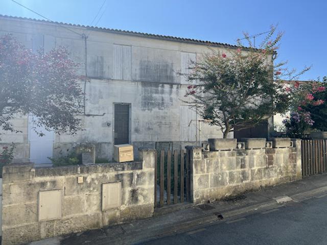 Vente Maison 4 pièces 70 m2 Saintes
