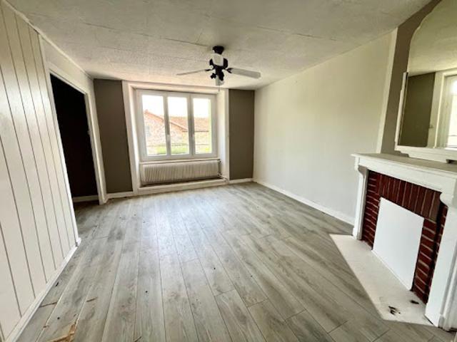 Vente Maison 4 pièces 70 m2 Veyrac