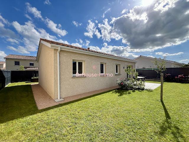Vente Maison 4 pièces 71 m2 Belleville