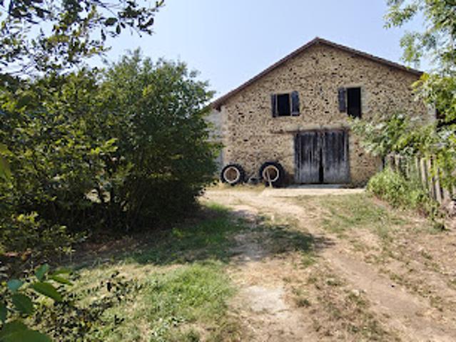 Vente Maison 4 pièces 727 m2 Peyre