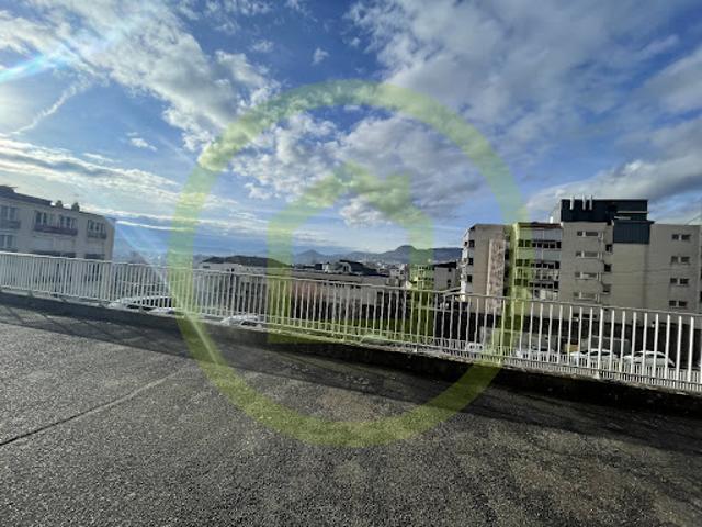 Vente Appartement 4 pièces 73 m2 Clermont Ferrand
