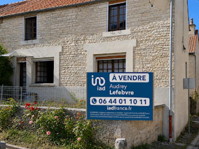 Vente Maison 4 pièces 73 m2 Cunfin
